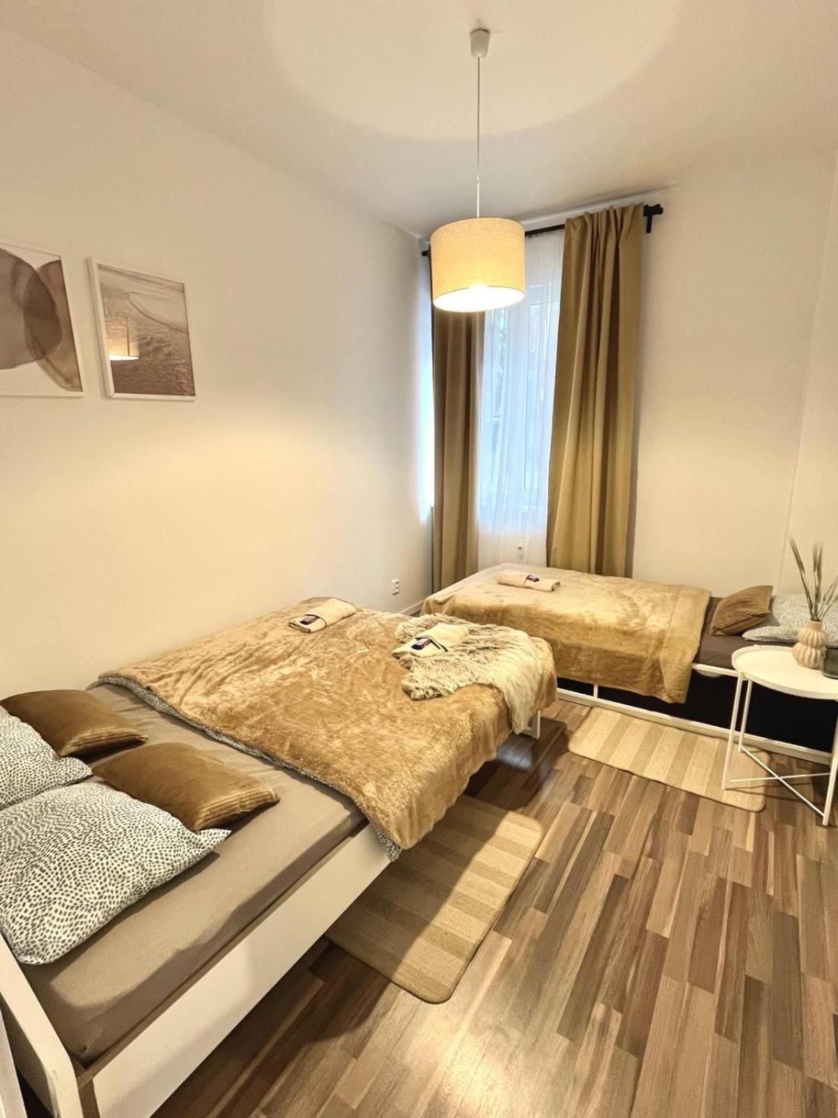 Apartment Adele - Old Town Bratislava Exterior photo